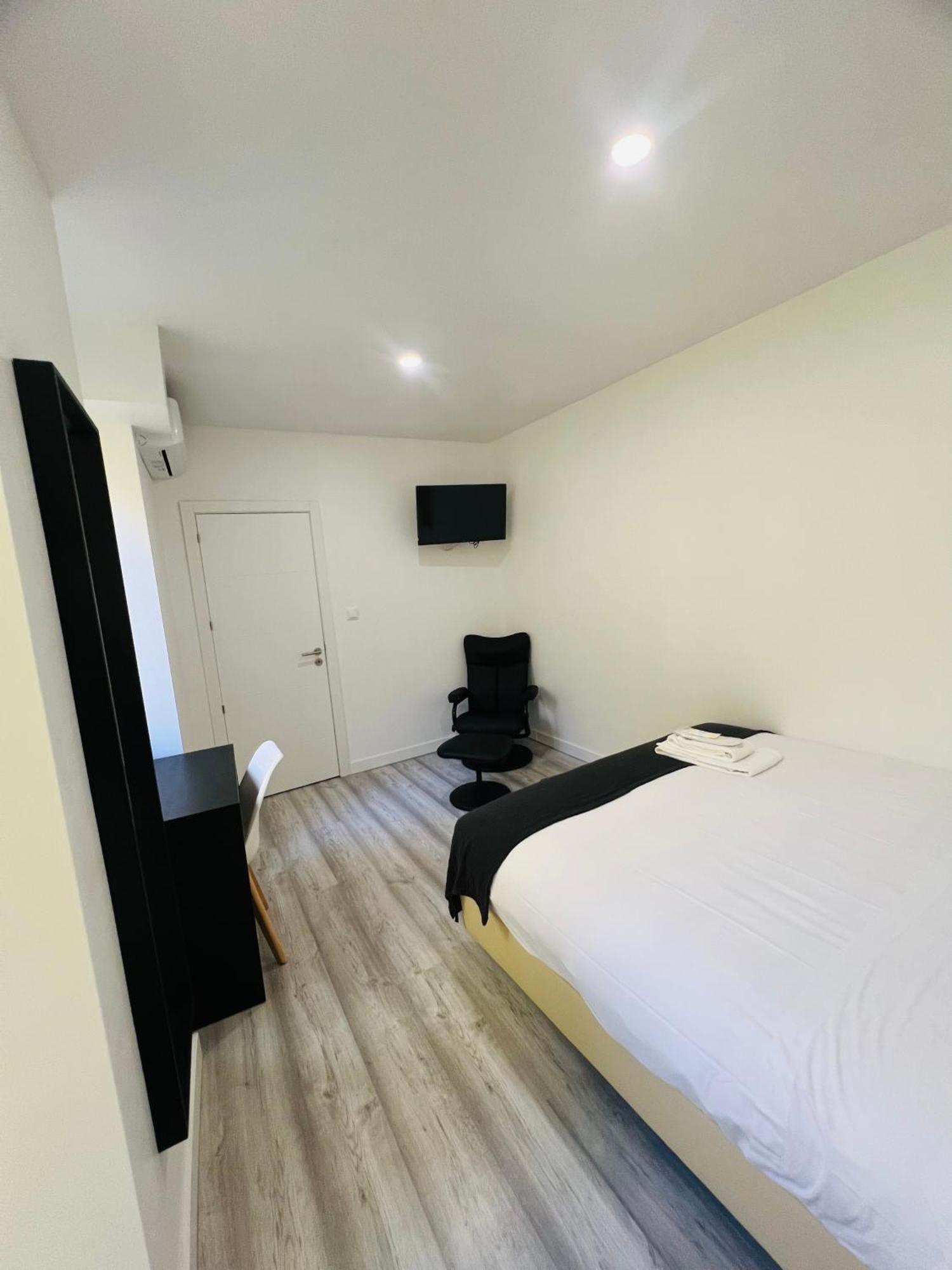 Sao Lazaro Bhuiyan Family Host Hotel Lissabon Buitenkant foto