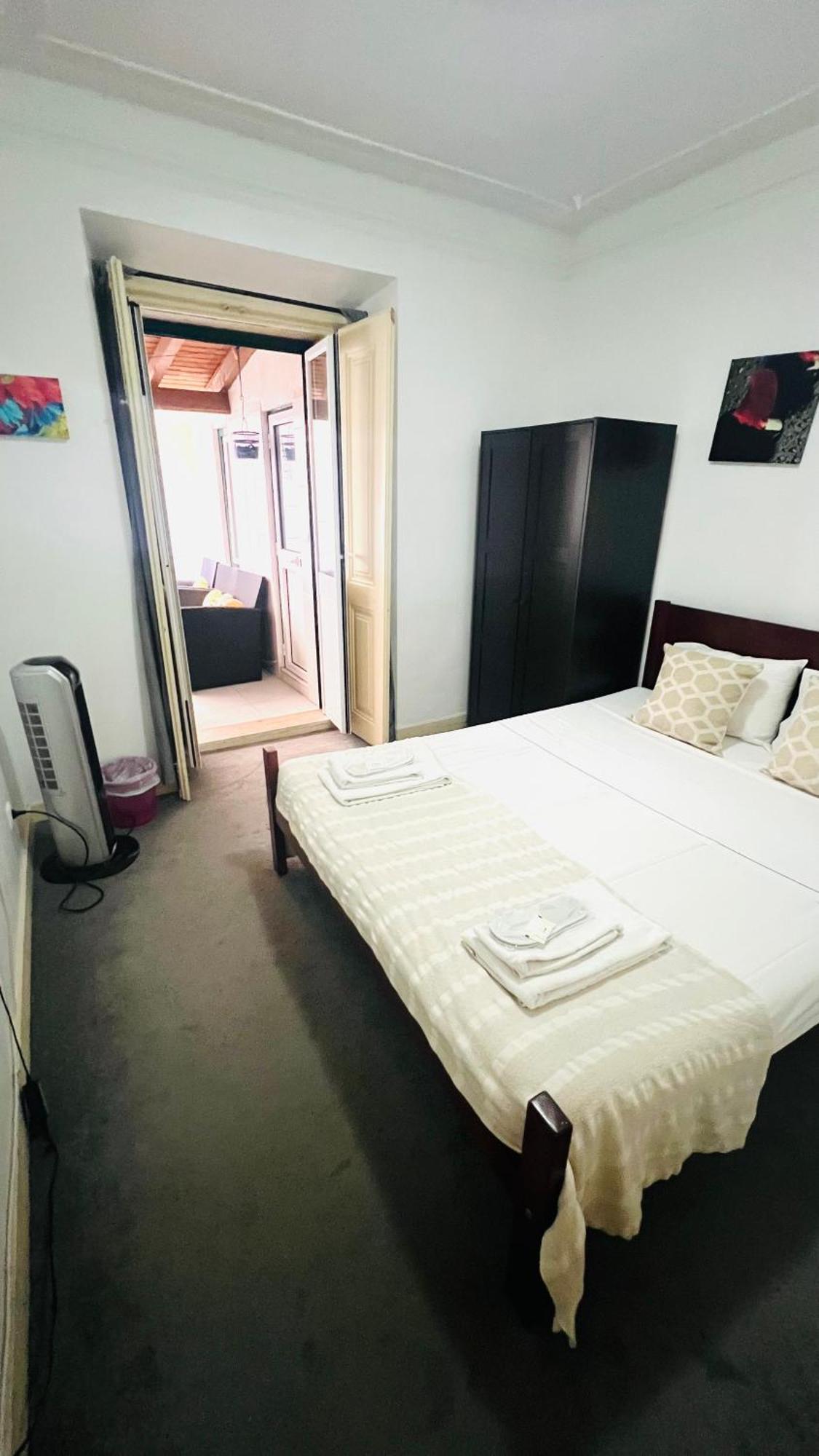 Sao Lazaro Bhuiyan Family Host Hotel Lissabon Buitenkant foto