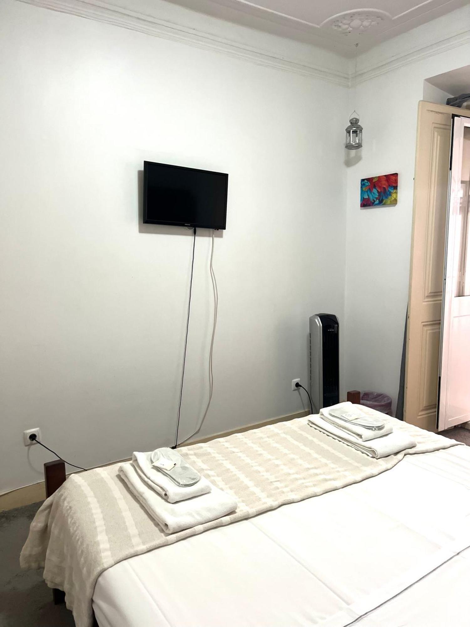Sao Lazaro Bhuiyan Family Host Hotel Lissabon Buitenkant foto
